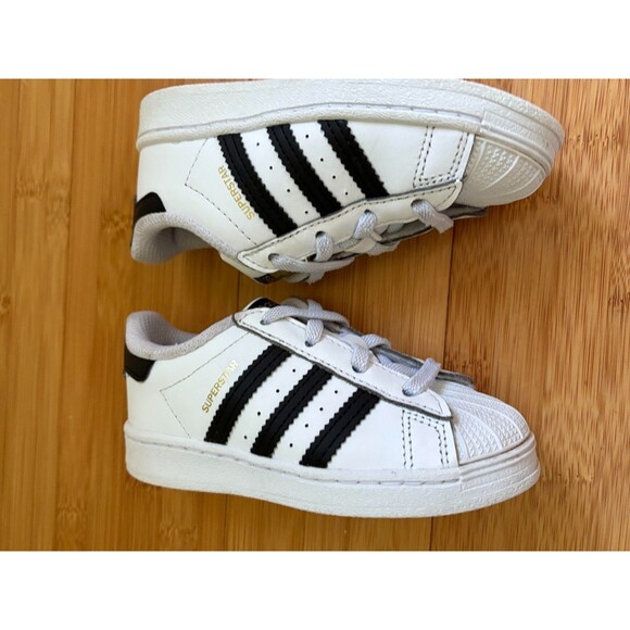 Adidas Originals Superstar Sneakers Toddler Size 7.5 K Three Stripe White Shoes - Picture 3 of 7